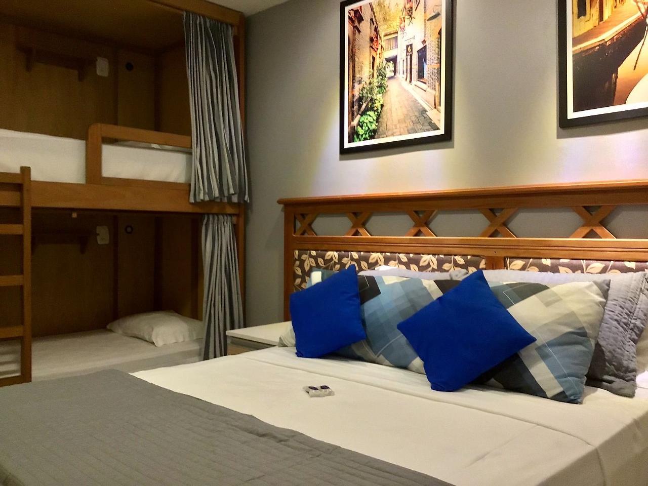 Eleganz & Hostel *